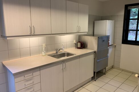 9 20201017_103014784_iOS