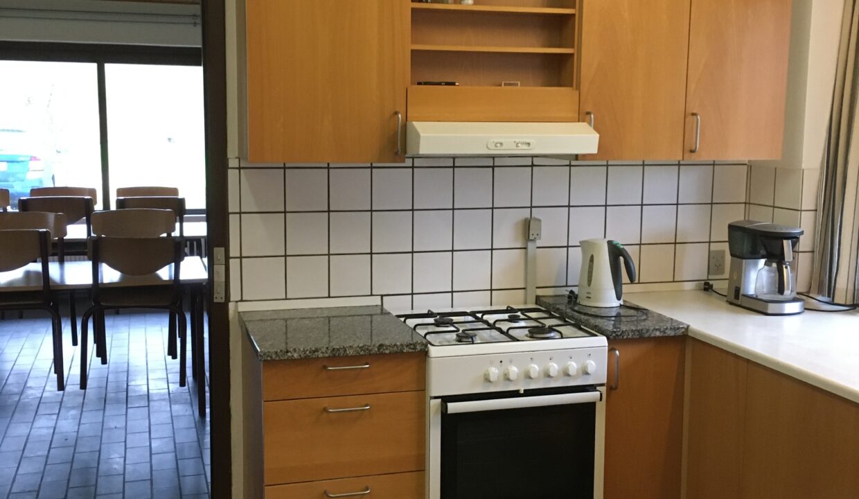 E0BC3673-22C5-48C4-AF95-F7A8466ABFC2