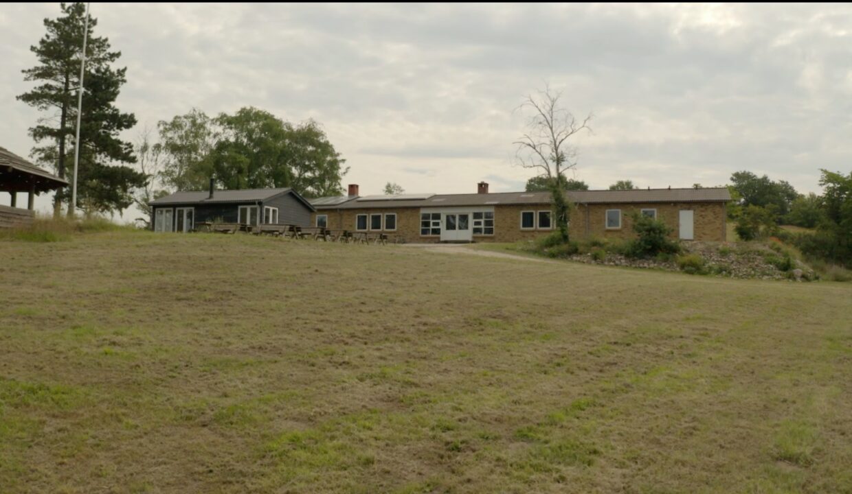 Fønsborg set fra bakke