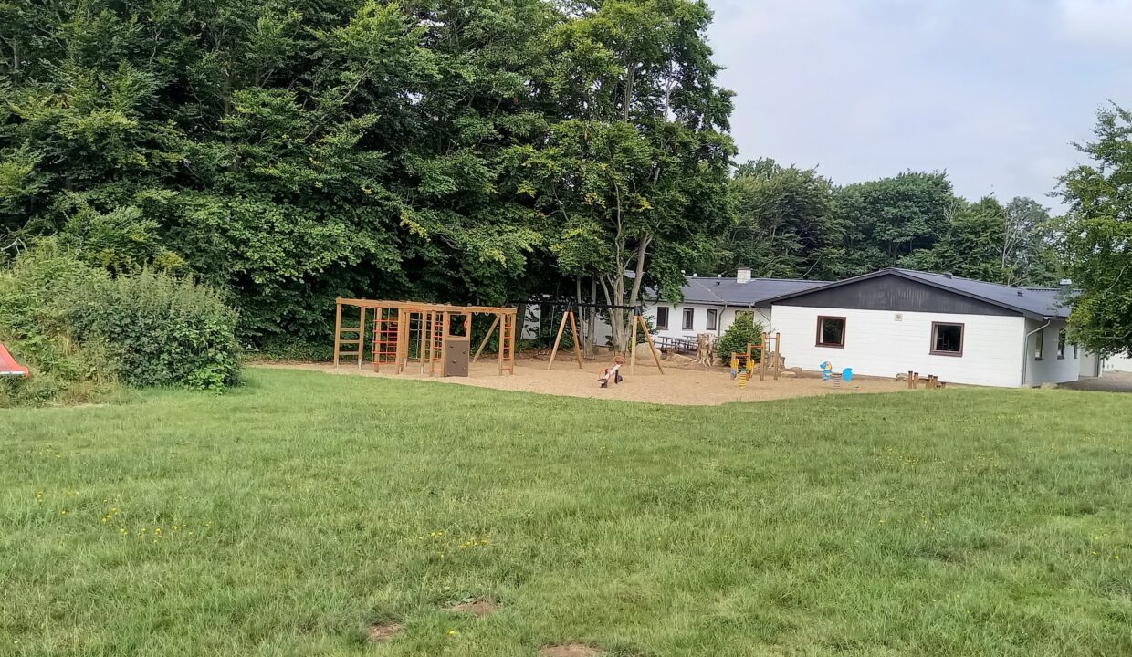 Tonneshøj fra legeplads