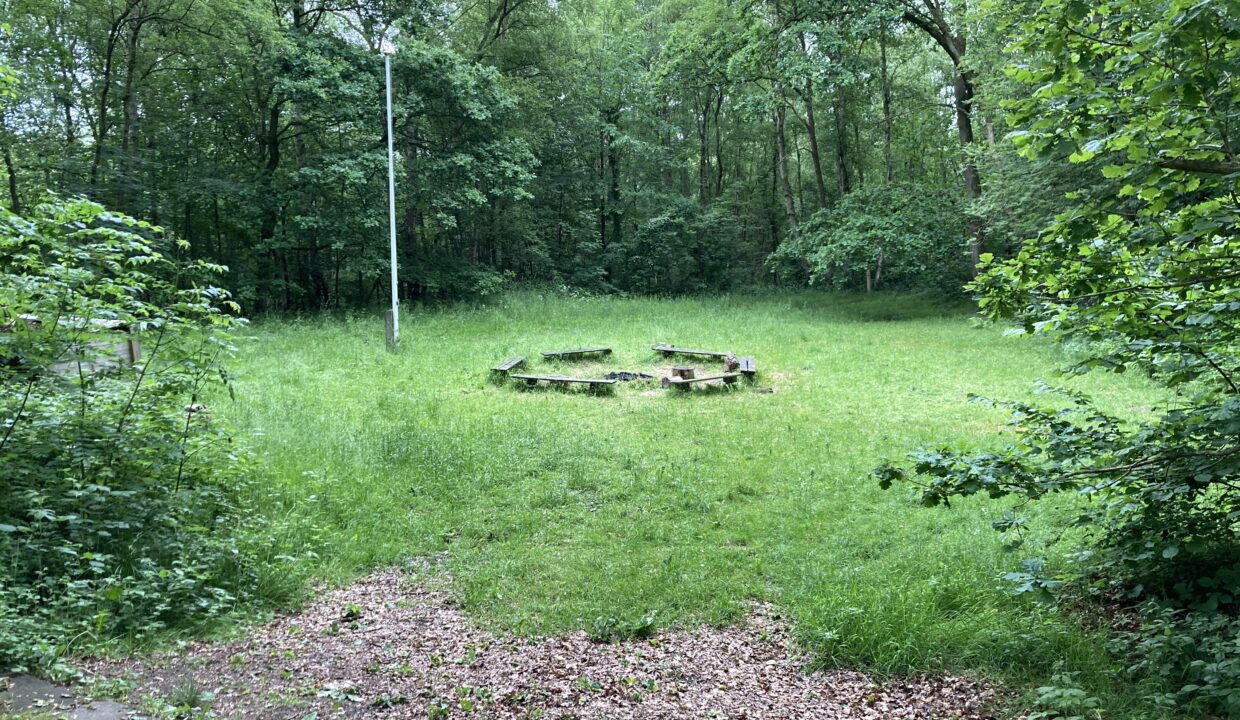 347EEE69-D31B-4EF5-B300-766B500BD9C0