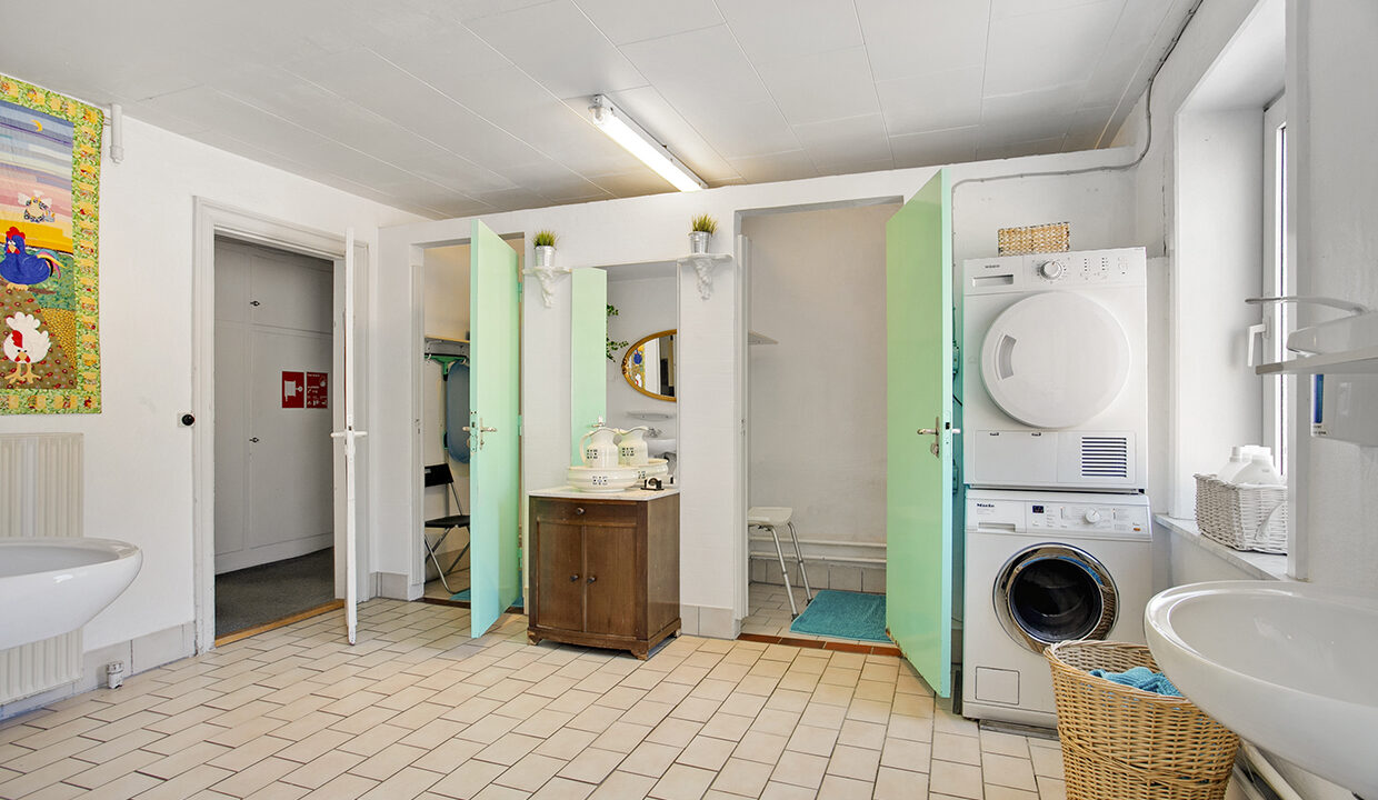 Thorup Gjaestgiveri Faelles Bad