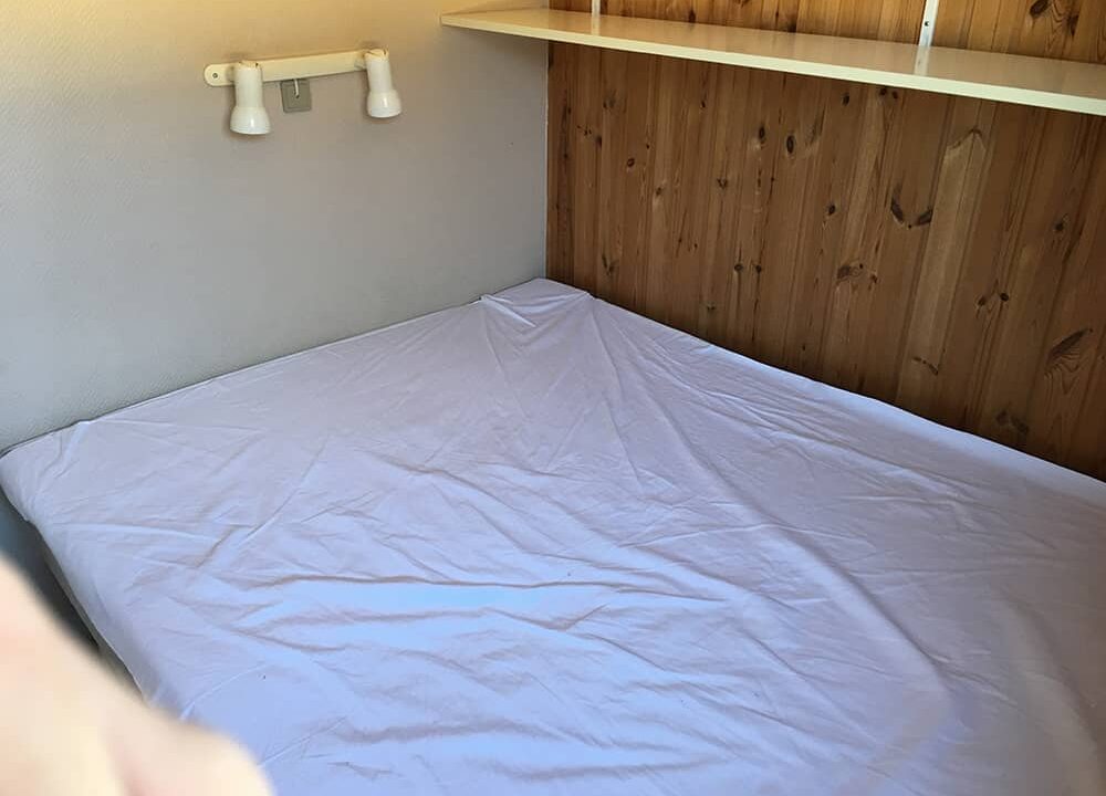 limfjords-camping-og-vandland-campinghytter-seng