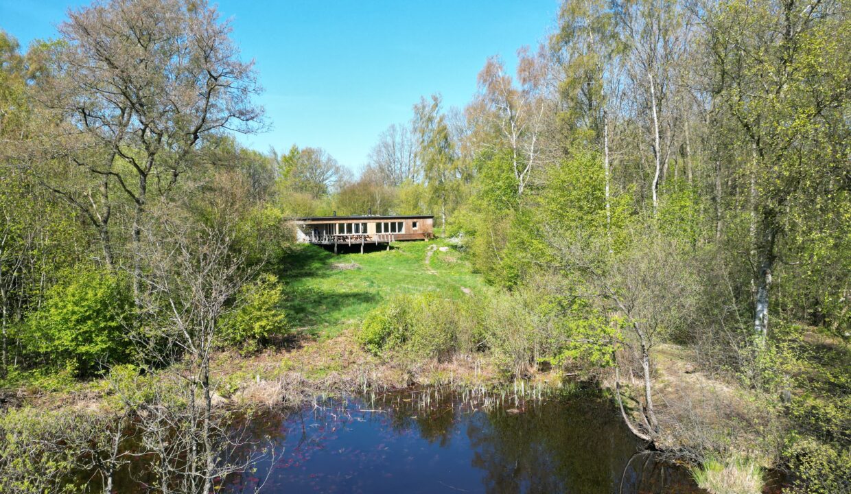 14953898-7A58-4751-B220-2B57F2675EED