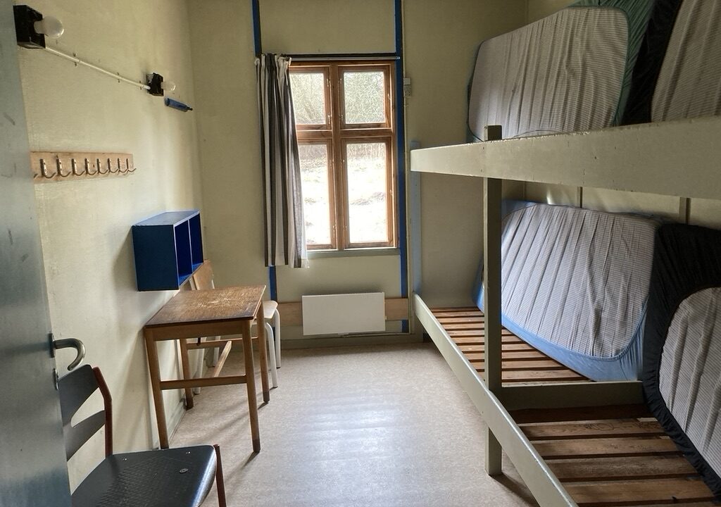 1DA376D3-0DFF-4984-ABB2-B13BFF0CA7B1_1_105_c