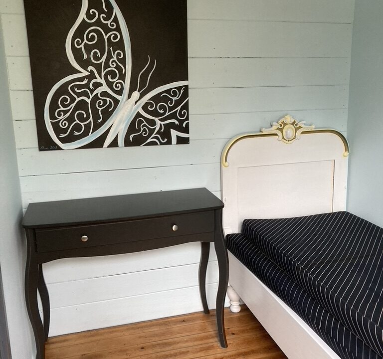 4BC5CF36-CB0D-4F31-9794-10CBD5ECAC62_1_105_c