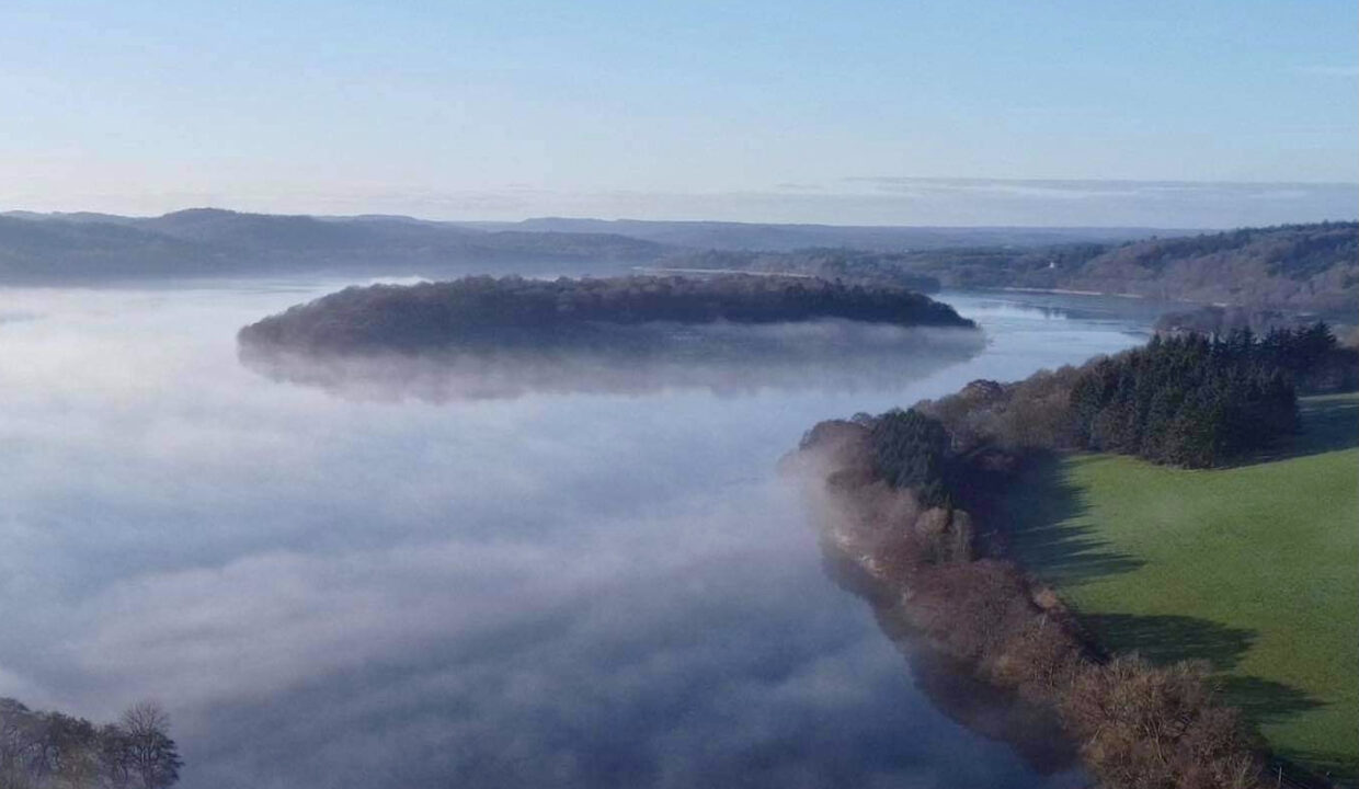 C8AF9126-2D00-40A3-946A-F23FFCF97651