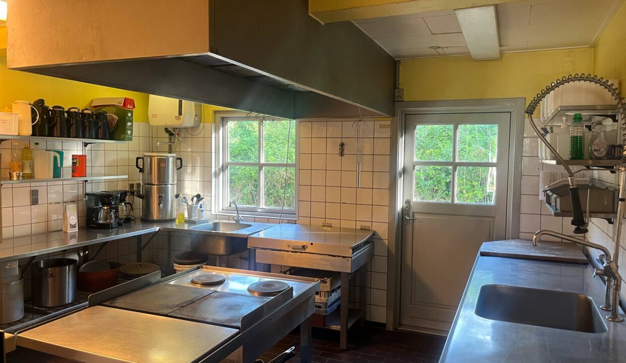 7342d916-c19a-4e39-b341-08d9ffbbe1a7