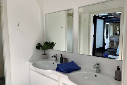 Vaske rum i toiletbygning