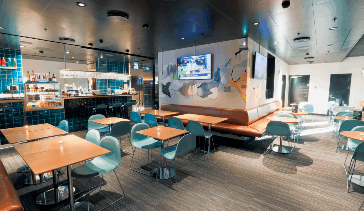 Generated Image November 18, 2025 - 10_04AM